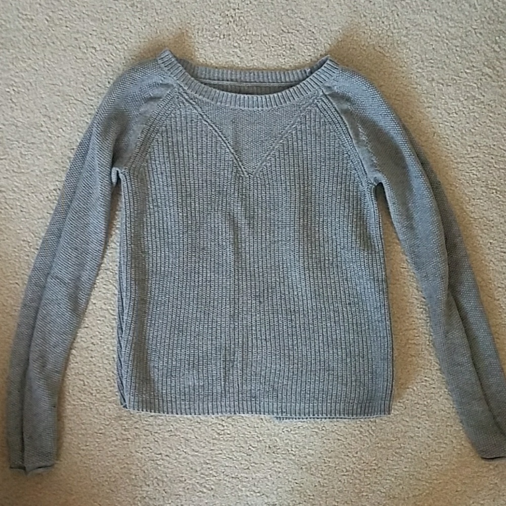 Grey sweater